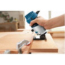 Фрезерна машина для обробки країв  Bosch GKF 600 Professional (060160A100)