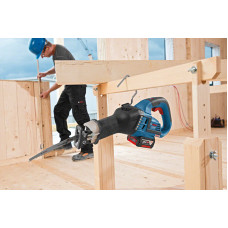 Акумуляторна ножівка  Bosch GSA 18V-32 Professional (06016A8102)