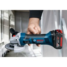 Акумуляторні кутові шліфувальні машини  Bosch GWS 18-125 V-LI Professional (060193A307)