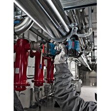 Акумуляторний ударний гайковерт Bosch GDS 18 V-LI Professional (06019A1S0C) Акумуляторний ударний гайковерт Bosch GDS 18 V-LI Professional (06019A1S0C)