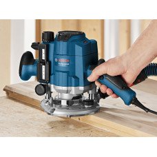 Вертикально-фрезерна машина Bosch GOF 1250 CE Professional (0601626000) Вертикально-фрезерна машина Bosch GOF 1250 CE Professional (0601626000)