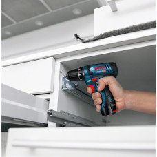 Аккумуляторная дрель-шуруповерт Bosch GSR 12V-15 Professional (0601868101) Аккумуляторная дрель-шуруповерт Bosch GSR 12V-15 Professional (0601868101)