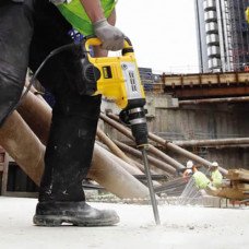 Молоток відбійний SDS-MAX DeWALT D25871K Молоток відбійний SDS-MAX DeWALT D25871K