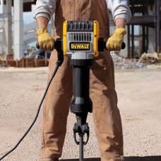 Молоток DeWALT відбійний D25981K Молоток DeWALT відбійний D25981K