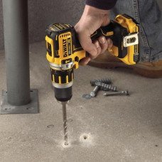 Дриль-шуруповерт c ударом DeWALT DCD795D2
