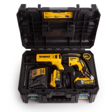 Акумуляторний шуруповерт DeWALT DCF620P2K Акумуляторний шуруповерт DeWALT DCF620P2K