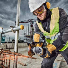 Акумуляторна кутова шліфмашина DeWALT DCG405NT