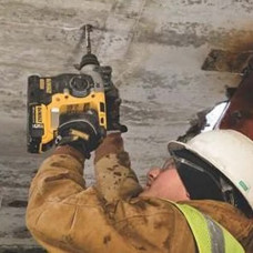 Аккумуляторный перфоратор SDS-Plus DeWALT DCH273P2 Аккумуляторный перфоратор SDS-Plus DeWALT DCH273P2