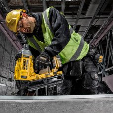 Аккумуляторный гвоздезабиватель DeWALT DCN890N Аккумуляторный гвоздезабиватель DeWALT DCN890N
