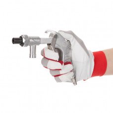 Пистолет пескоструйный со шлангом, 1 металлическая 6мм и 4 керамических форсунки 4,5мм, 5,0мм, 6,0мм, 7,0мм INTERTOOL PT-0708 Пистолет пескоструйный со шлангом, 1 металлическая 6мм и 4 керамических форсунки 4,5мм, 5,0мм, 6,0мм, 7,0мм INTERTOOL PT-0708