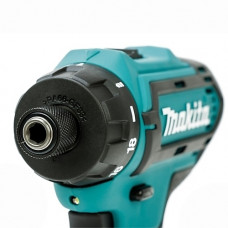 Акумуляторний шуруповерт Makita DF 031 DSME (DF031DSME) Акумуляторний шуруповерт Makita DF 031 DSME (DF031DSME)