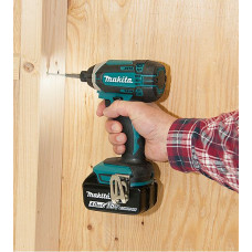 Акумуляторний ударний гайковерт Makita DTD 152 Z (без АКБ) (DTD152Z) Акумуляторний ударний гайковерт Makita DTD 152 Z (без АКБ) (DTD152Z)