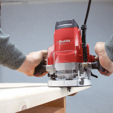Фрезер Makita M3600 Фрезер Makita M3600