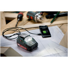 PA 14.4-18 LED-USB (600288000) Акумуляторний силовий адаптер Metabo PA 14.4-18 LED-USB (600288000) Акумуляторний силовий адаптер Metabo