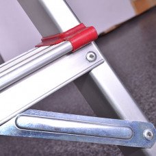 Стремянка алюминиевая 5 ступеней, высота до платформы 1065 мм INTERTOOL LT-1005 Стремянка алюминиевая 5 ступеней, высота до платформы 1065 мм INTERTOOL LT-1005