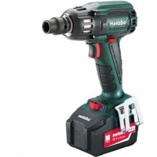 Аккумуляторный ударный гайковерт Metabo SSW 18 LTX 400 BL (602205500) Аккумуляторный ударный гайковерт Metabo SSW 18 LTX 400 BL (602205500)