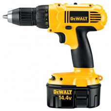 Дриль-шуруповерт акумуляторний DeWalt DC728KA DeWALT