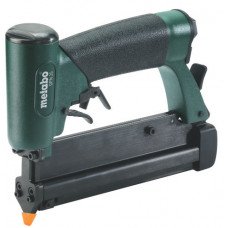 Степлер пневматичний Metabo DPN 25 (601563500)